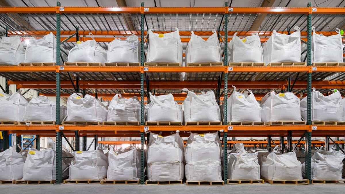 E21: In defence of neoliberalism, most people think life is likely to get better, mining for progress, and more: